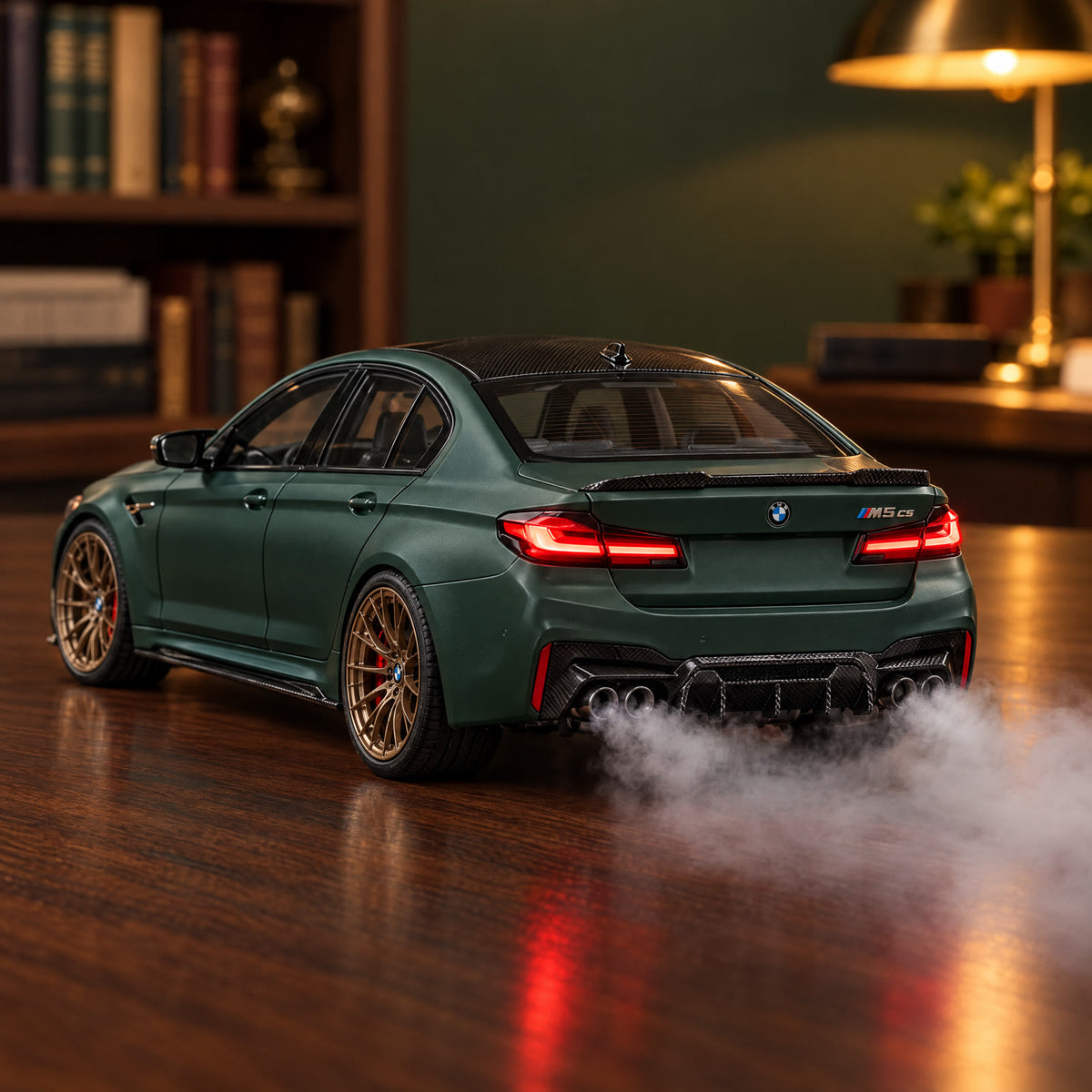 MistGarage BMW M5 CS mit Nebel